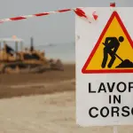 Lavori stradali in via Zanzi: divieto di transito nelle ore serali