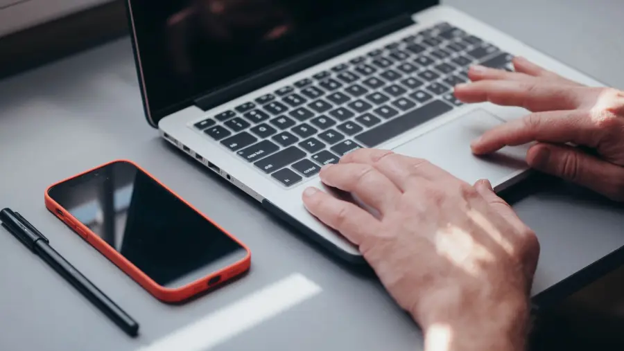 Monza, questionario online sui servizi digitali comunali