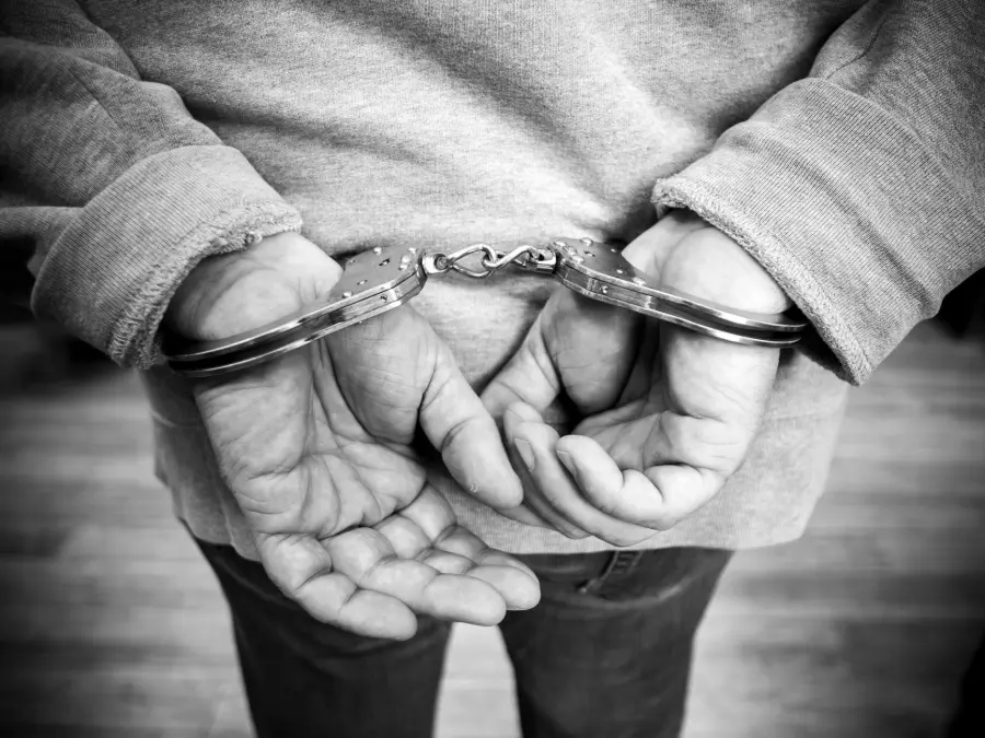 Spaccio in Brianza, tre misure cautelari e un arresto